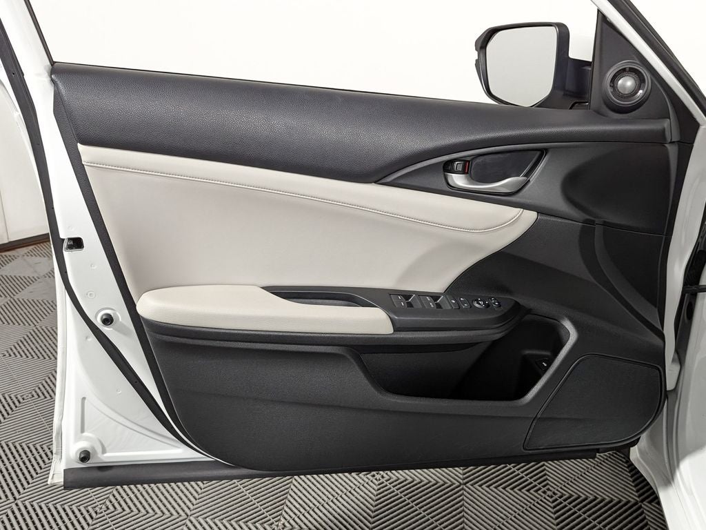 2019 Honda Insight Touring