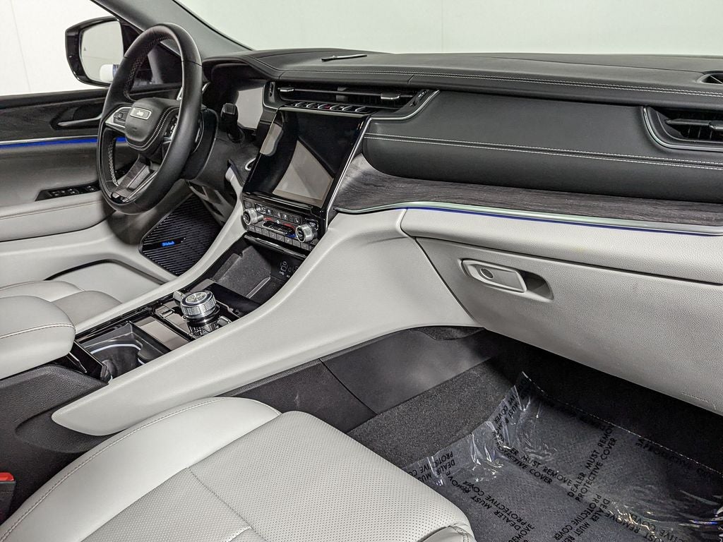 2022 Jeep Grand Cherokee Overland