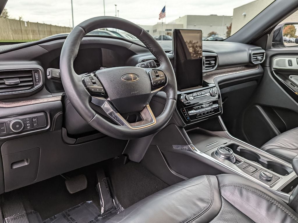 2022 Ford Explorer Platinum