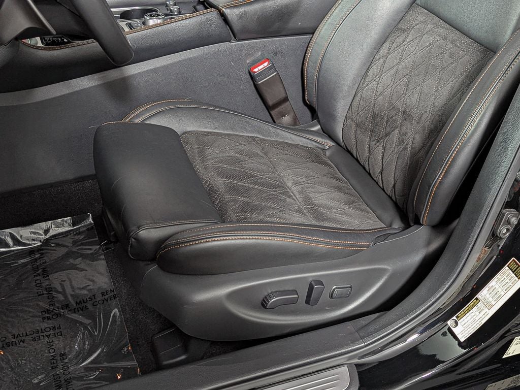 2023 Nissan Maxima SR