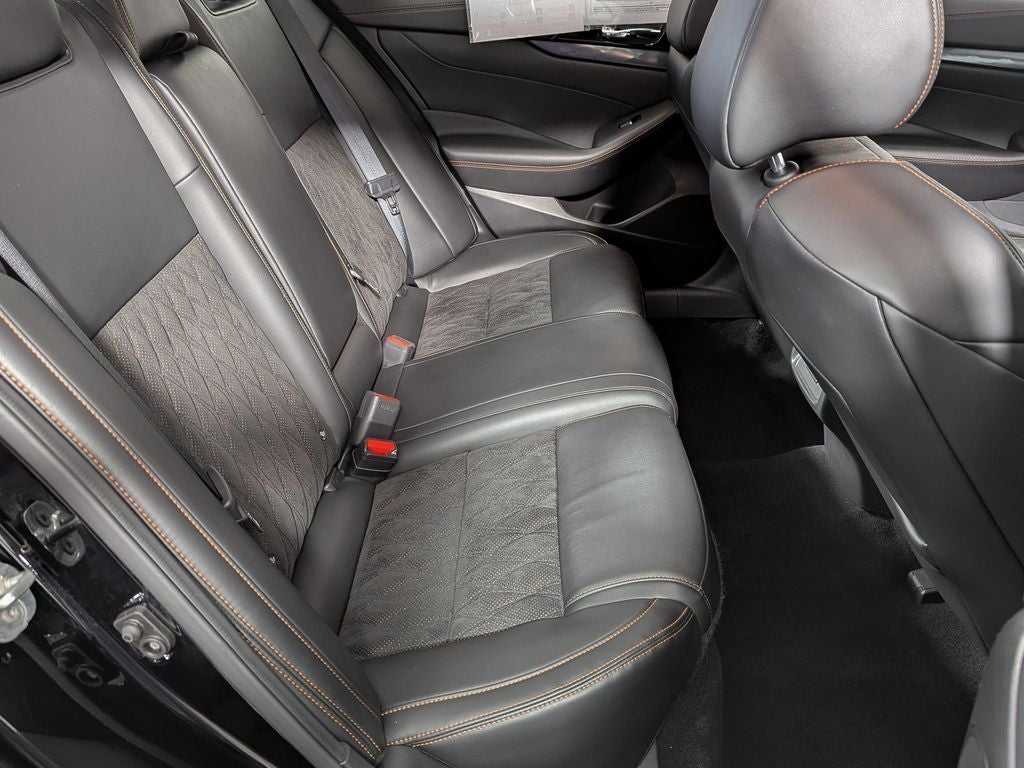 2023 Nissan Maxima SR