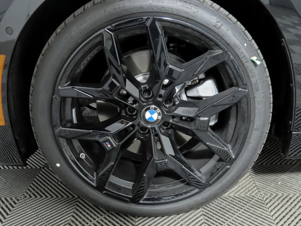 2025 BMW 230i 230i xDrive