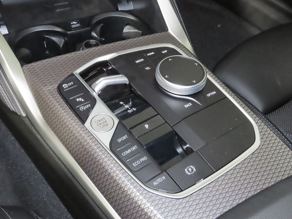 2025 BMW 2 Series 230i xDrive
