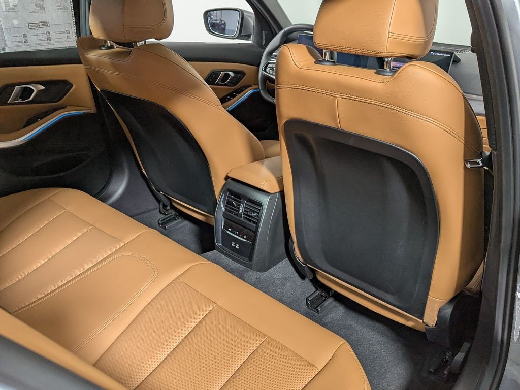 2025 BMW 330i xDrive 330i xDrive