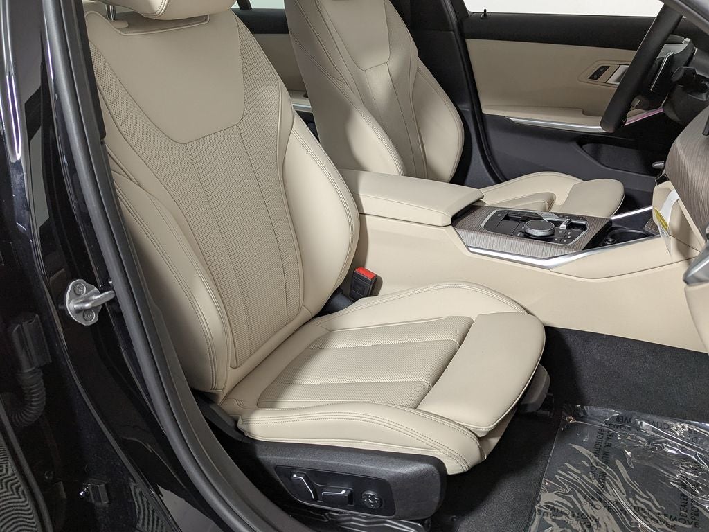 2025 BMW 3 Series 330i xDrive