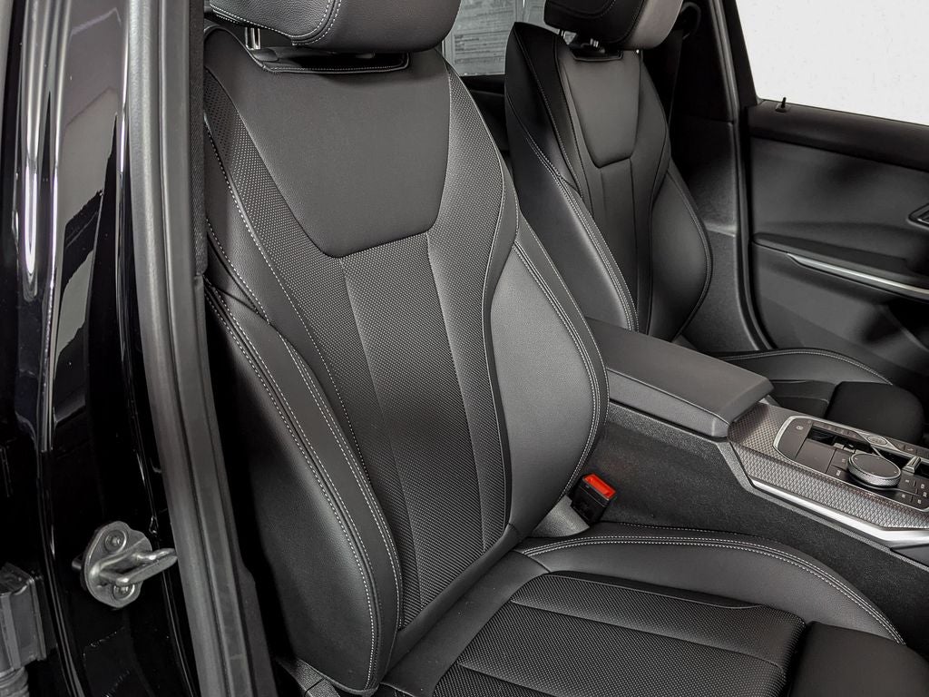 2025 BMW 330i 330i xDrive