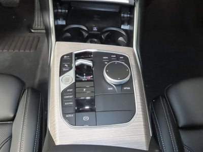 2025 BMW 3 Series 330i xDrive