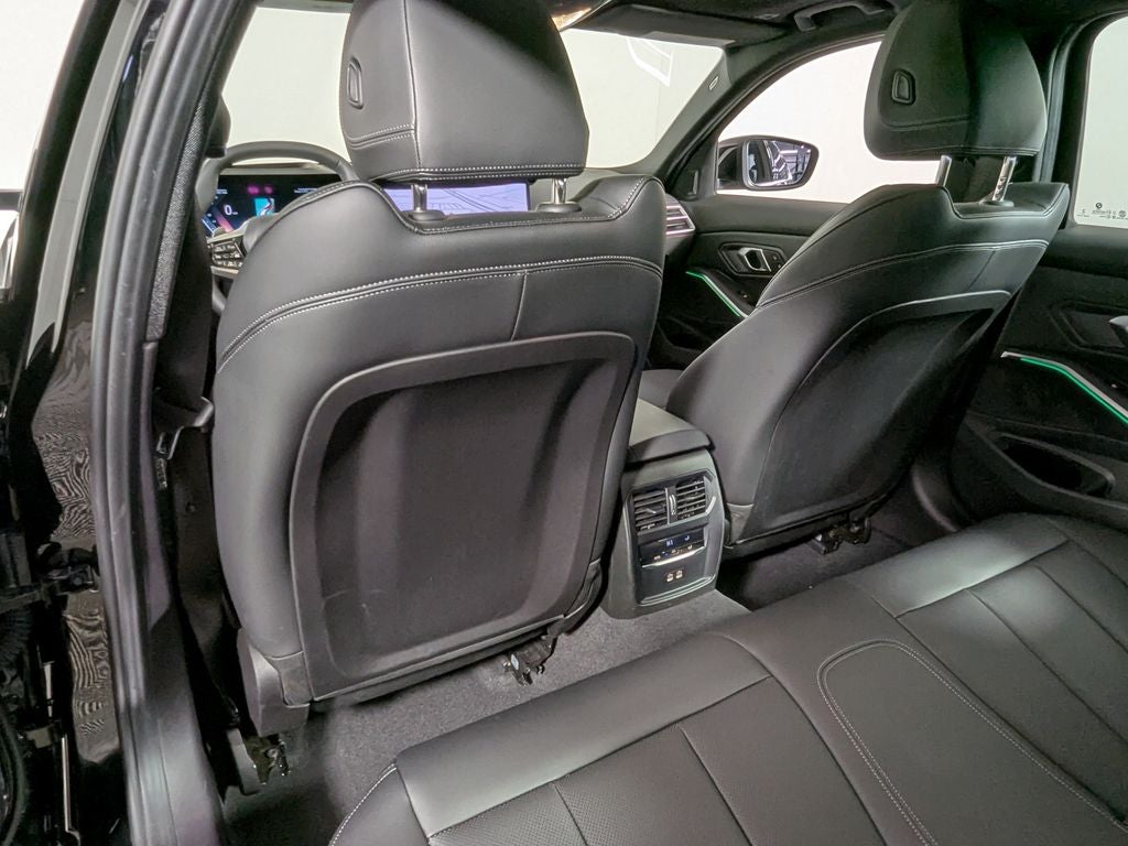 2025 BMW 330i xDrive 330i xDrive