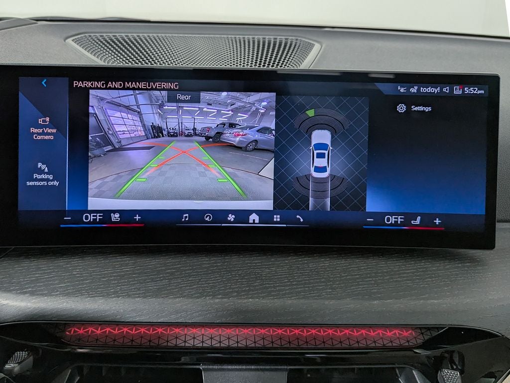 2025 BMW 330i xDrive 330i xDrive