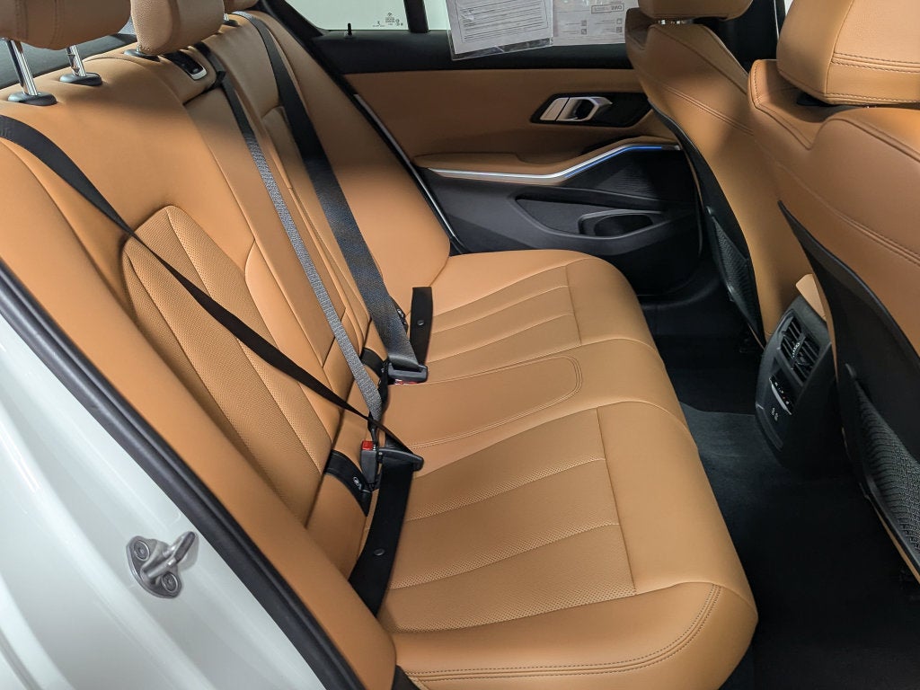2023 BMW 330i xDrive 330i xDrive