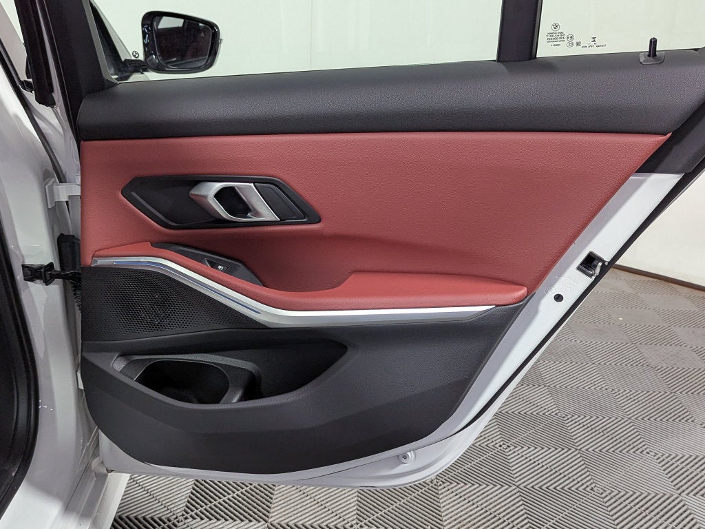 2024 BMW 330i xDrive 330i xDrive