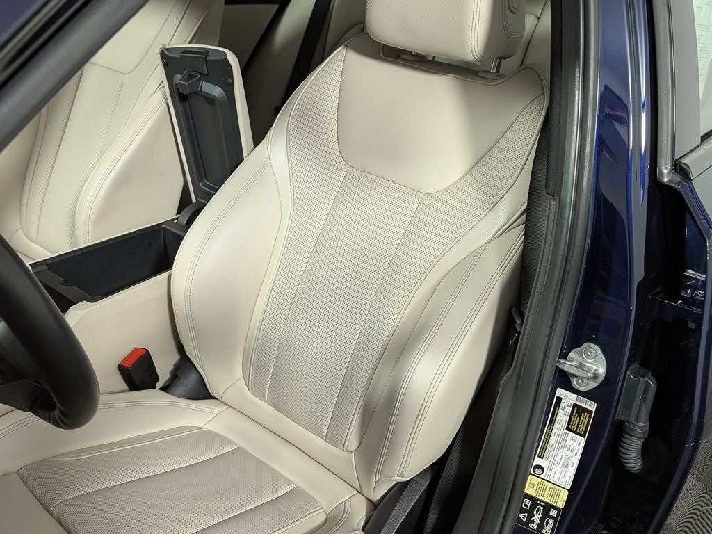 2023 BMW 330i xDrive 330i xDrive