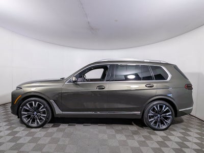 2025 BMW X7 xDrive40i