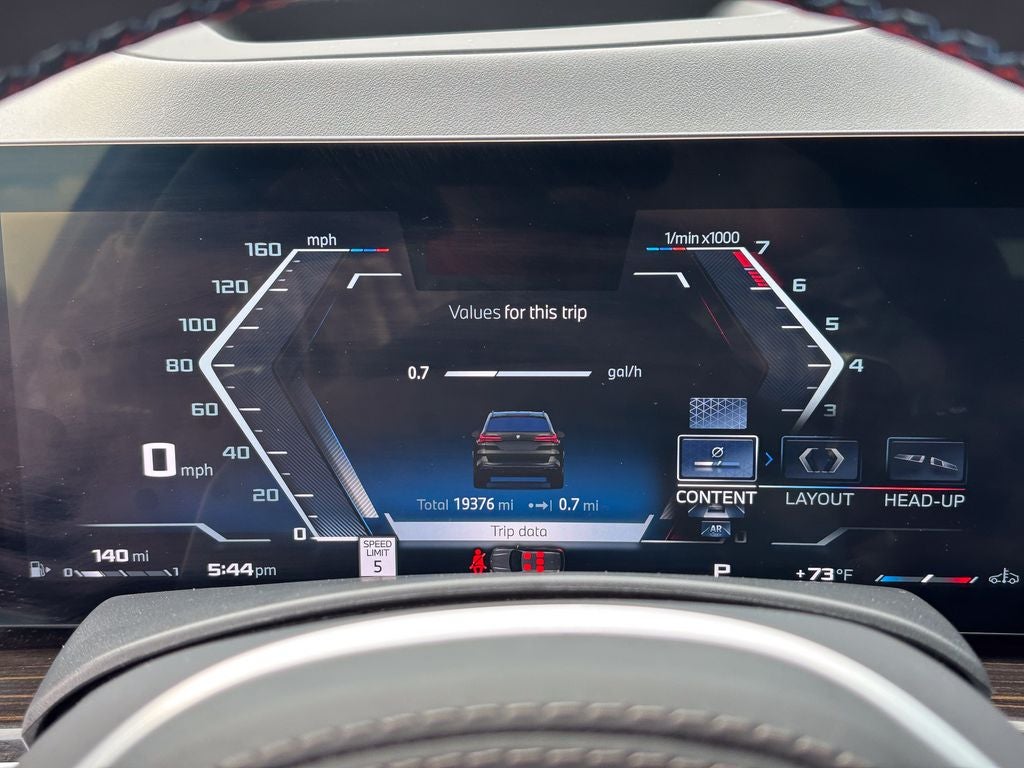2025 BMW X5 M60i