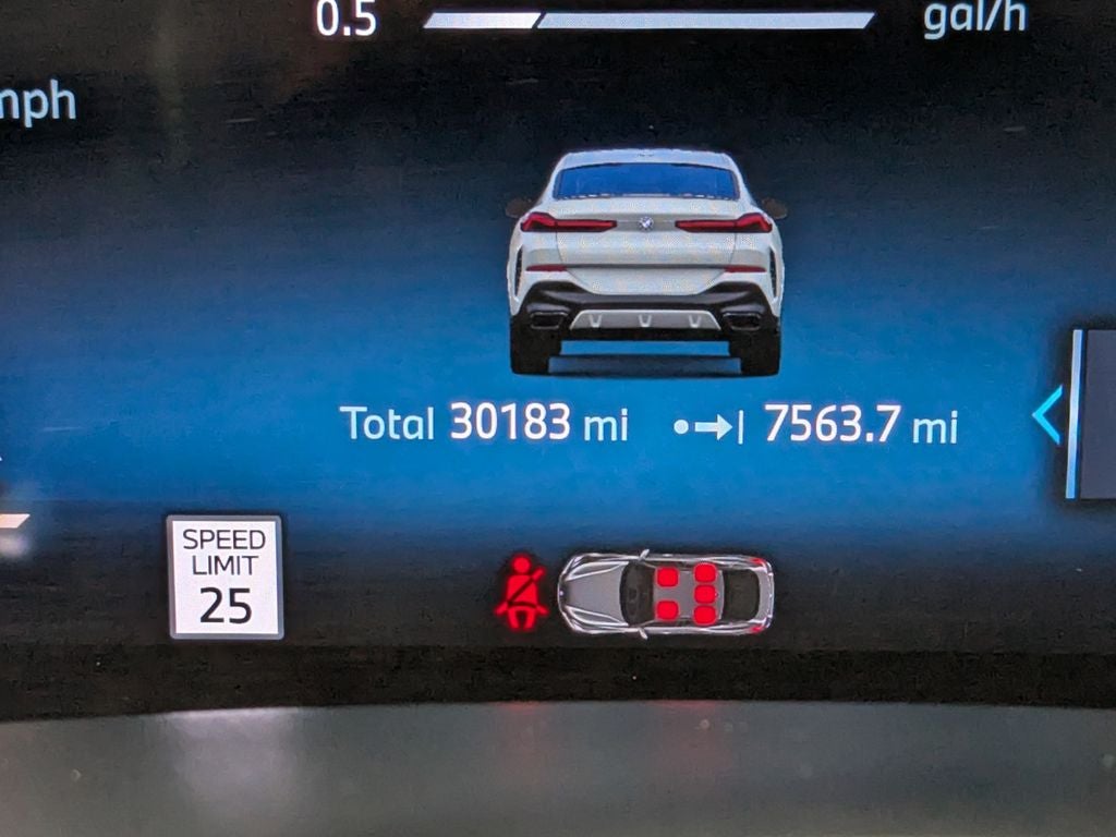 2024 BMW X6 xDrive40i