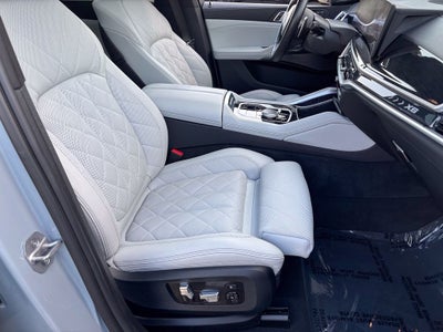 2024 BMW X6 xDrive40i