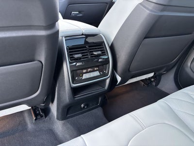 2024 BMW X6 xDrive40i