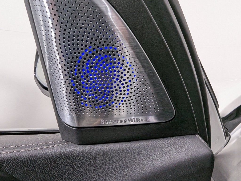 2026 BMW B7 ALPINA XB7