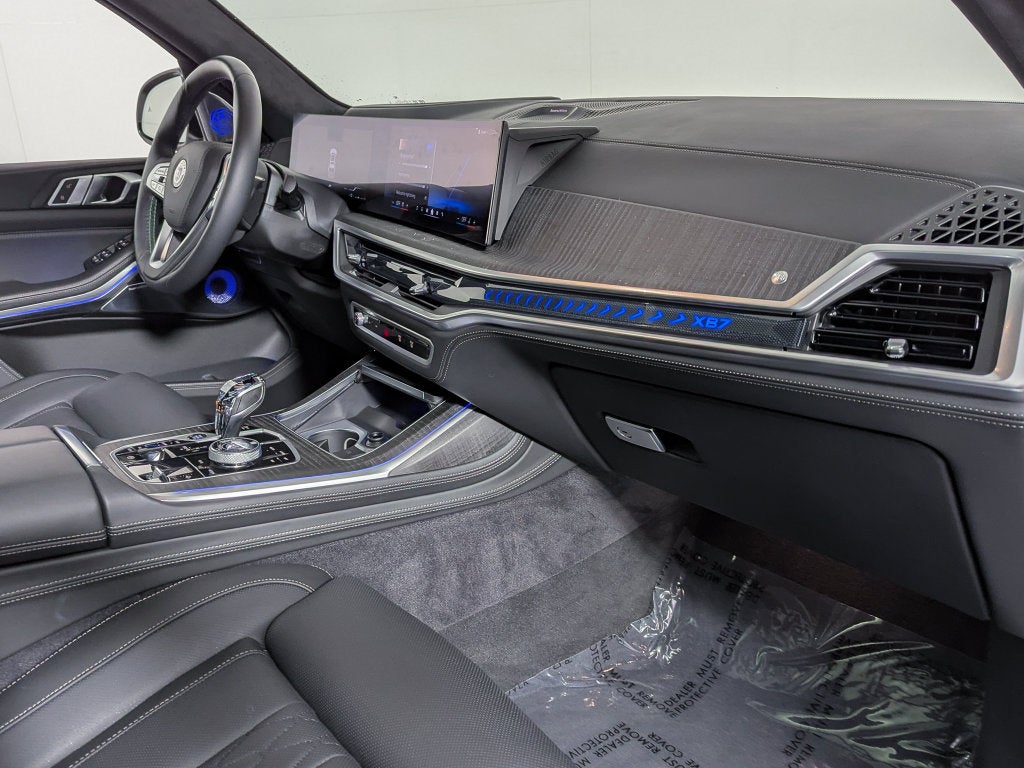 2026 BMW B7 ALPINA XB7