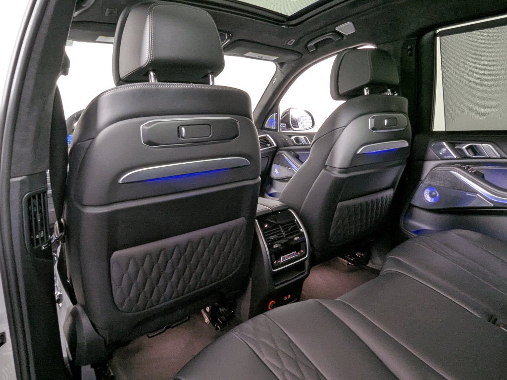 2026 BMW B7 ALPINA XB7