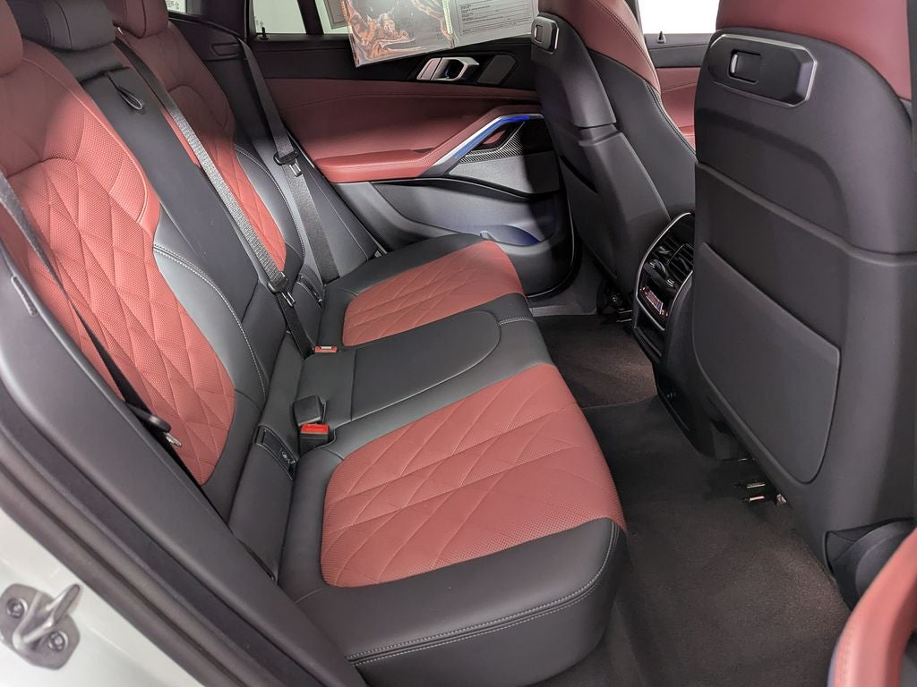 2026 BMW X6 M60i
