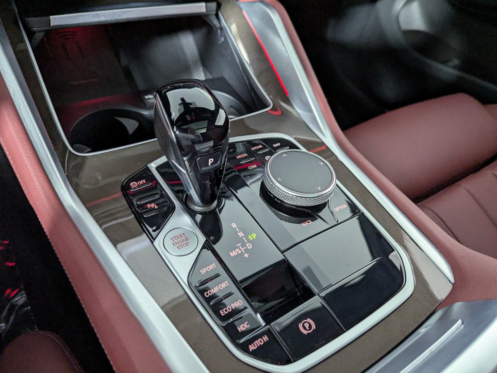 2022 BMW X6 xDrive40i