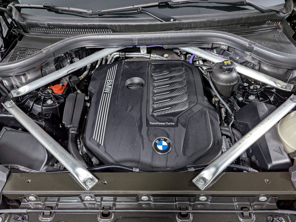2022 BMW X6 xDrive40i