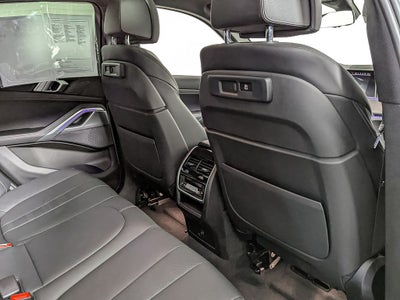 2022 BMW X6 xDrive40i