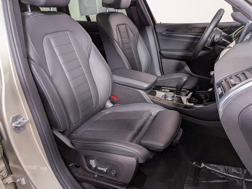 2019 BMW X3 M40i