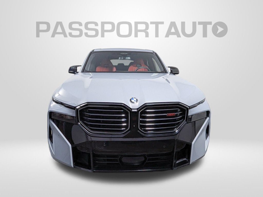 2024 BMW XM Label