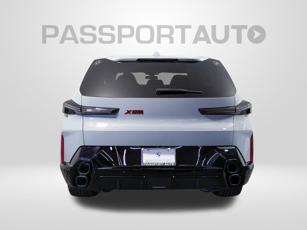 2024 BMW XM Label