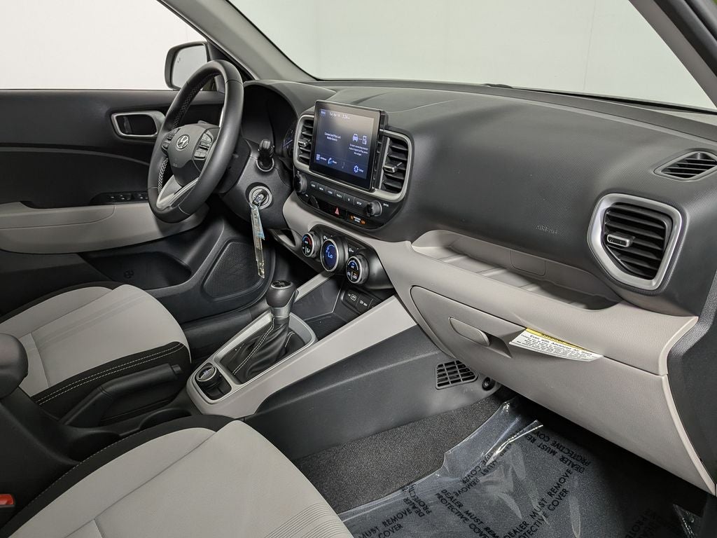 2022 Hyundai Venue SEL