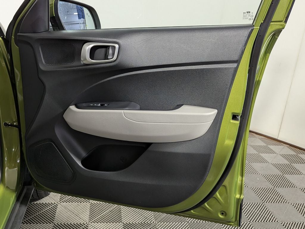 2022 Hyundai Venue SEL