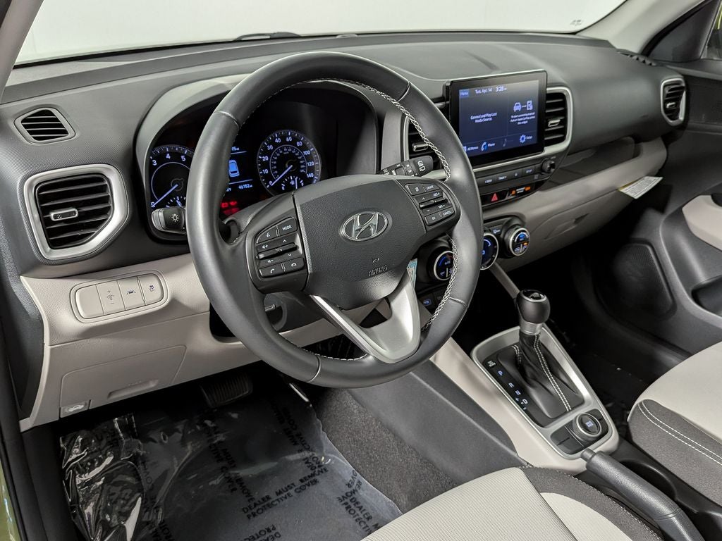 2022 Hyundai Venue SEL