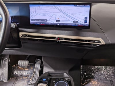 2025 BMW iX xDrive50