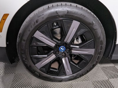 2024 BMW iX xDrive50