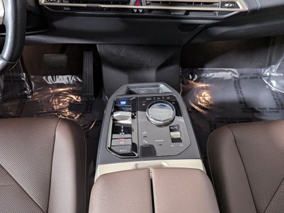 2024 BMW iX xDrive50
