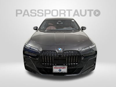 2023 BMW 7 Series 740i