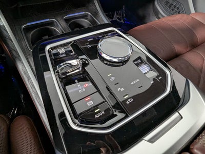 2023 BMW 7 Series 740i