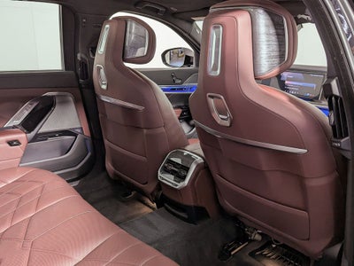 2023 BMW 7 Series 740i