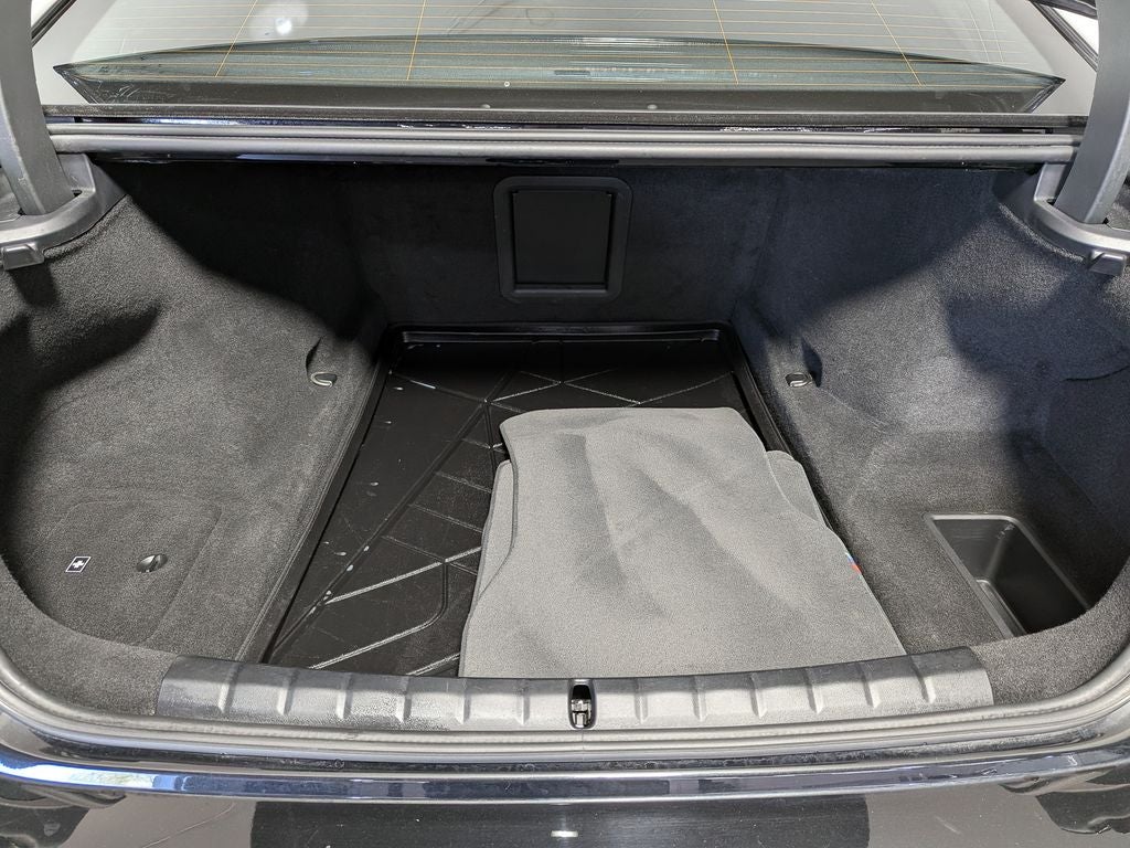 2023 BMW 7 Series 740i