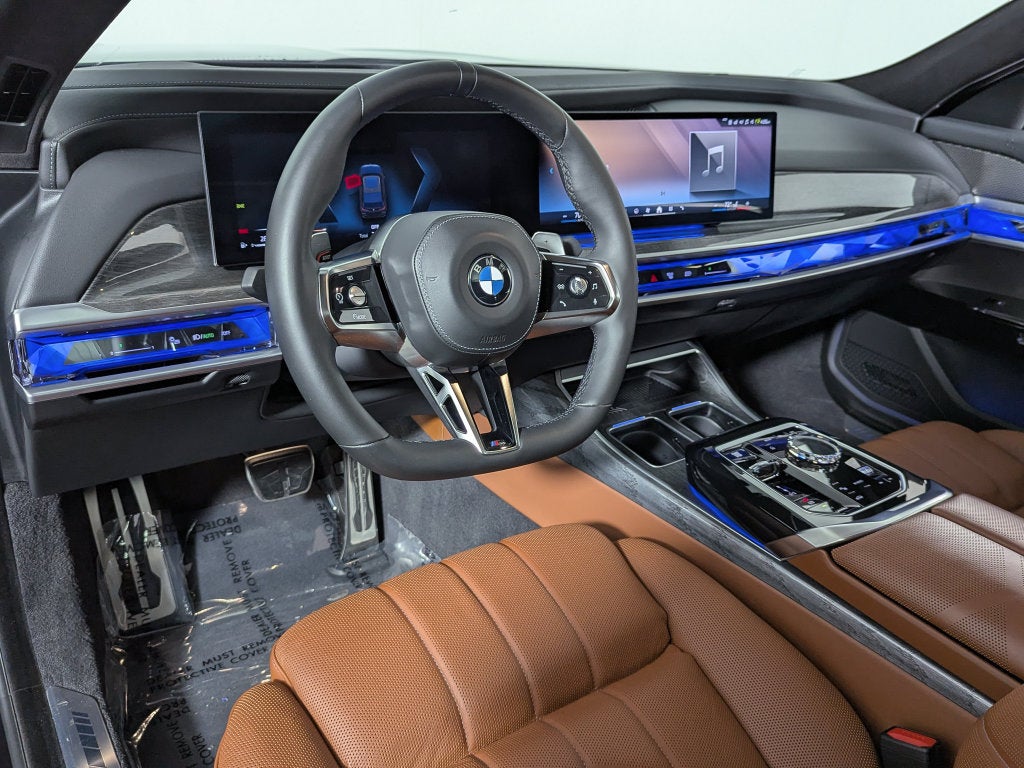 2023 BMW 740i 740i