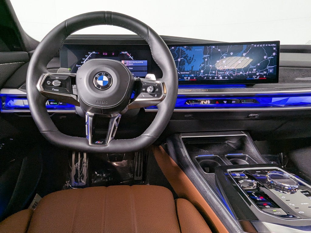 2023 BMW 740i 740i