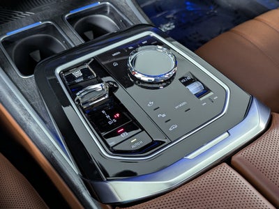 2023 BMW 740i 740i