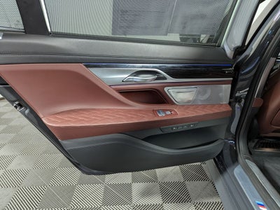 2020 BMW 7 Series 745e xDrive iPerformance