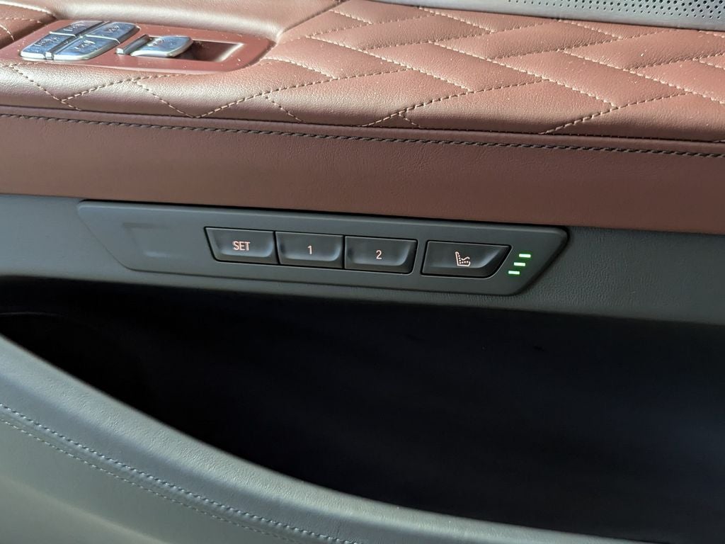 2020 BMW 7 Series 745e xDrive iPerformance