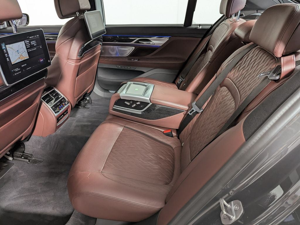 2020 BMW 7 Series 745e xDrive iPerformance