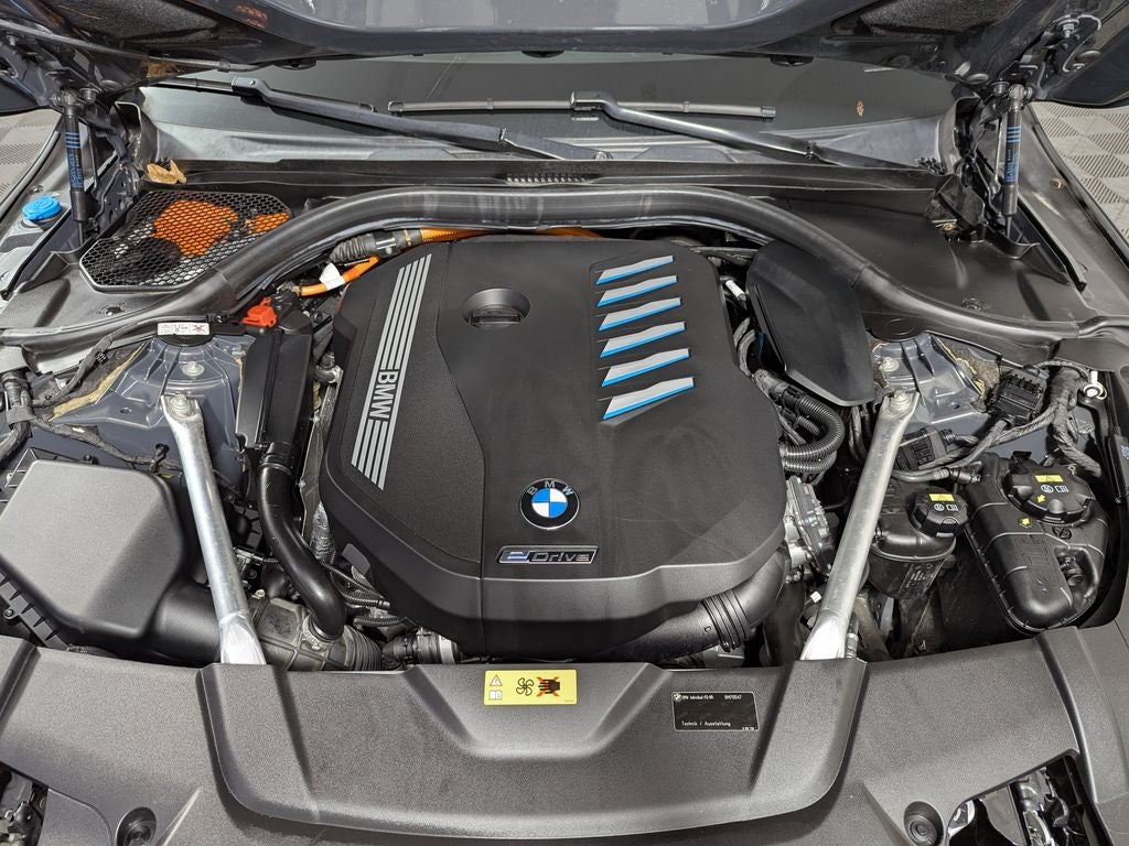 2020 BMW 7 Series 745e xDrive iPerformance