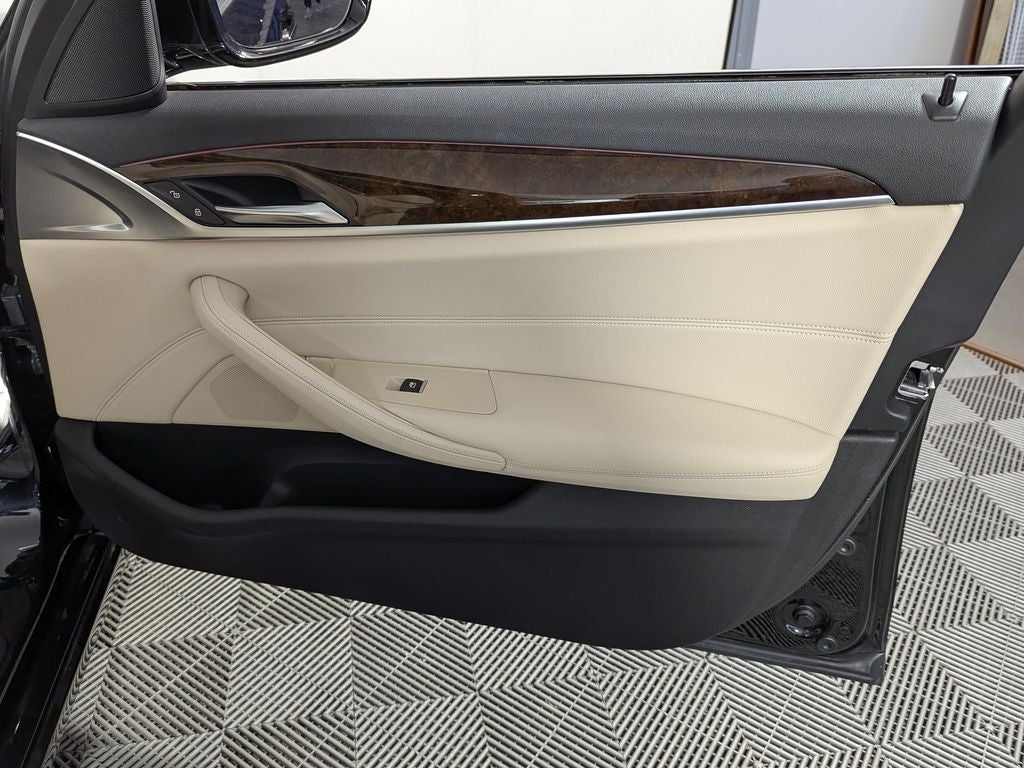 2017 BMW 530i xDrive 530i xDrive