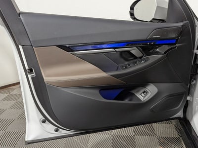 2025 BMW i5 xDrive40 xDrive40